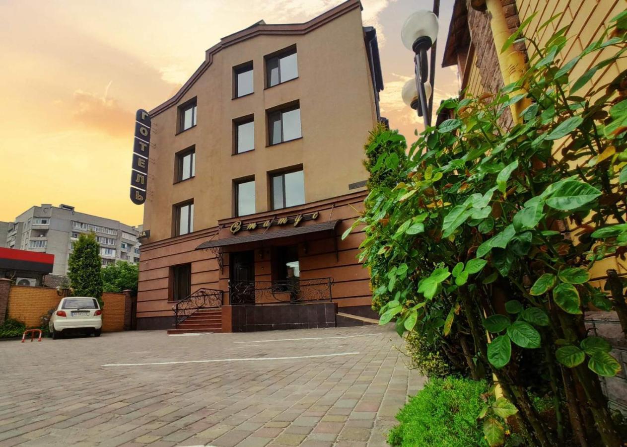 Hotel Status Виниця Екстериор снимка
