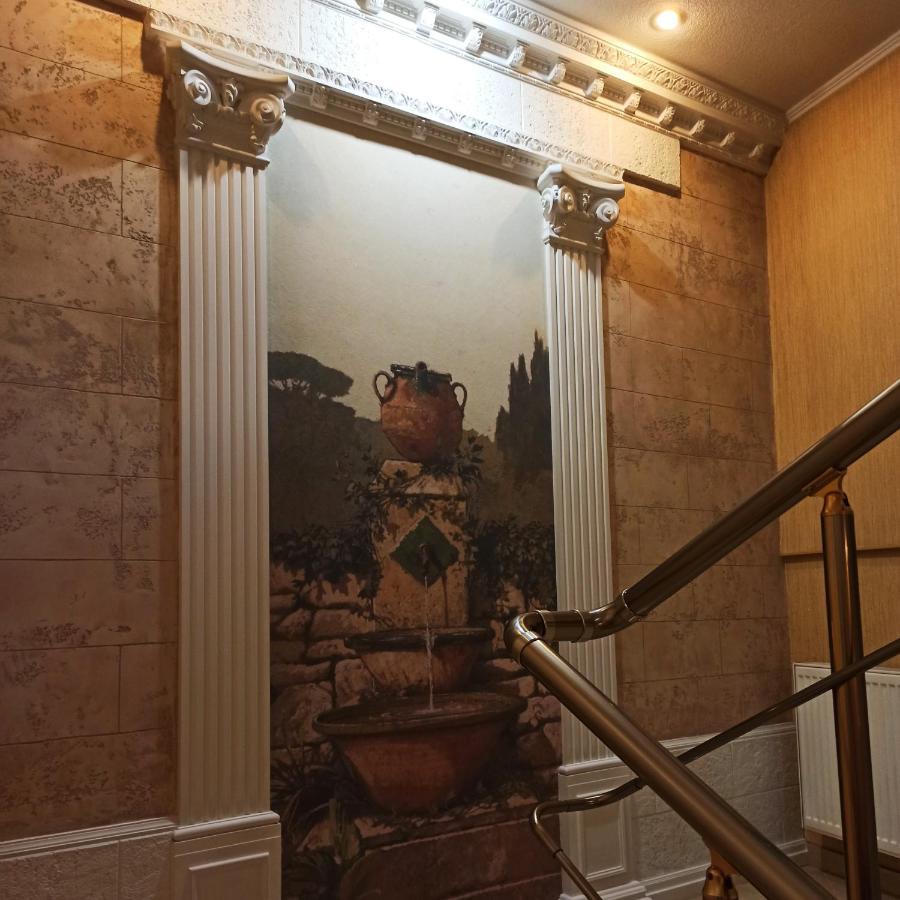 Hotel Status Виниця Екстериор снимка