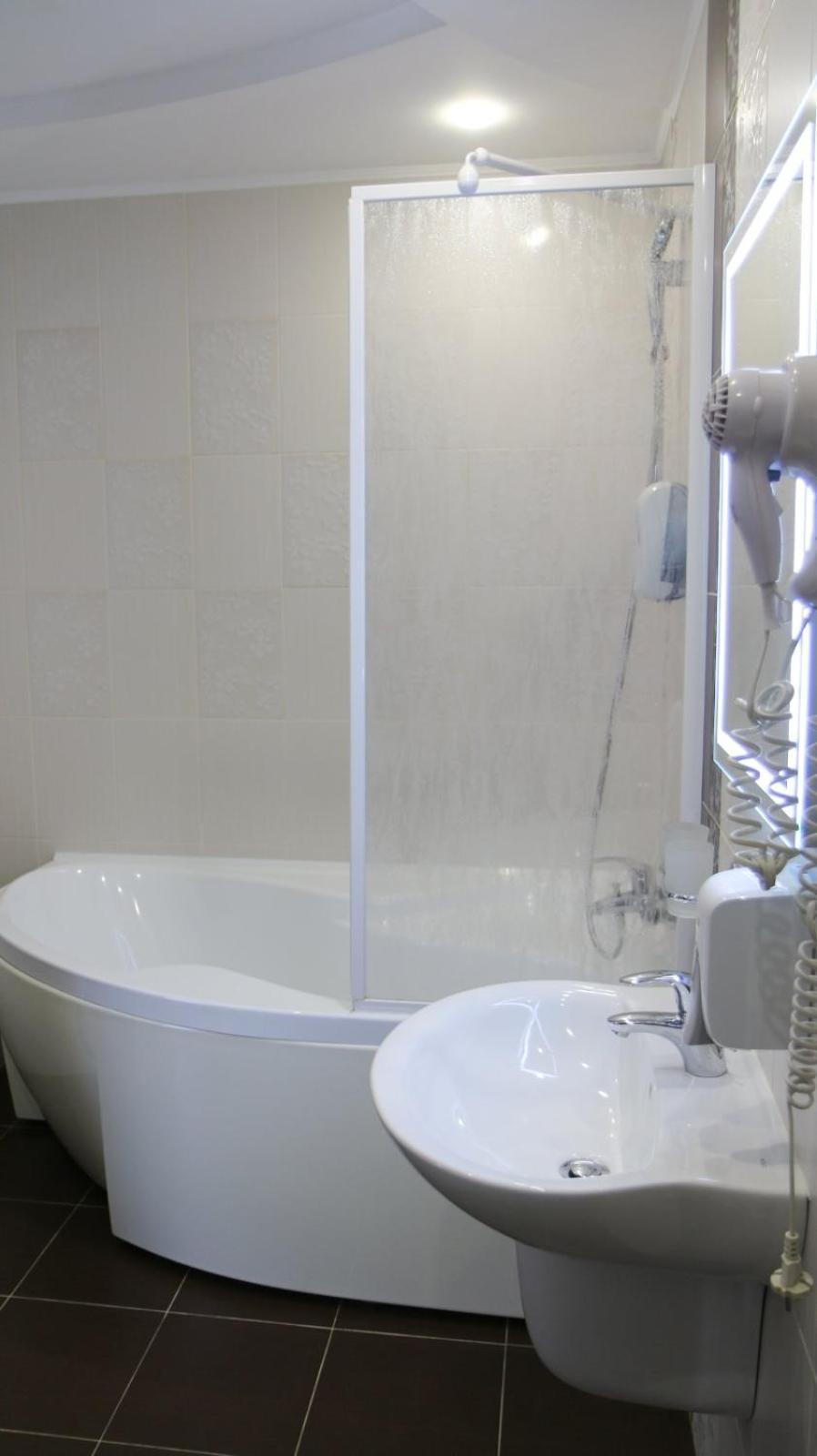 Hotel Status Виниця Екстериор снимка