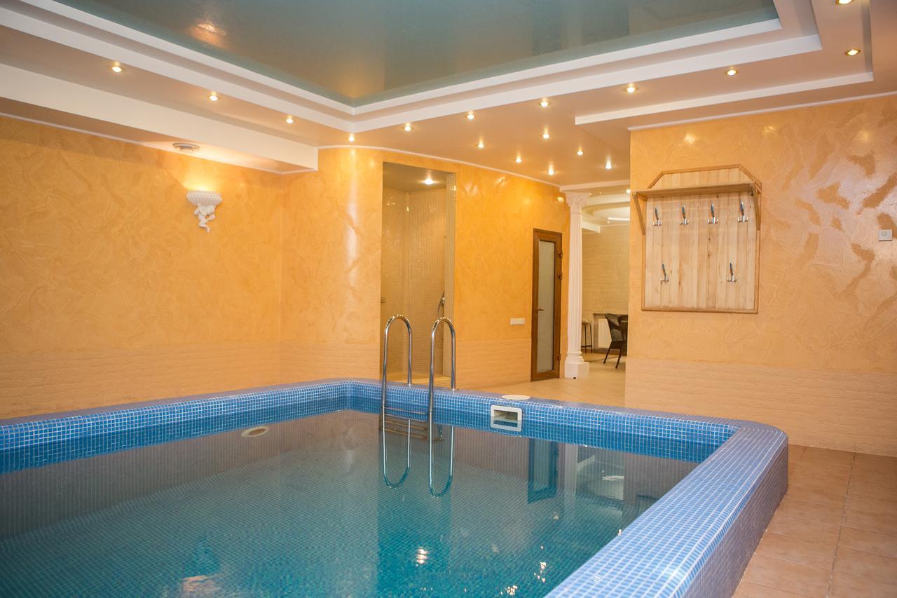 Hotel Status Виниця Екстериор снимка